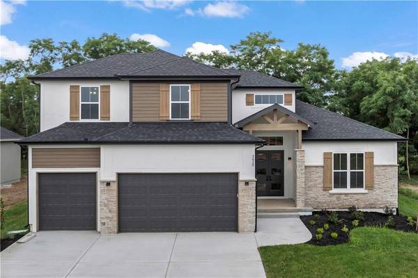2620 NE Woodland Oak DR, Lee's Summit, MO 64086