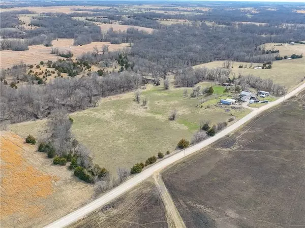 Trenton, MO 64683,676 NE 18th AVE