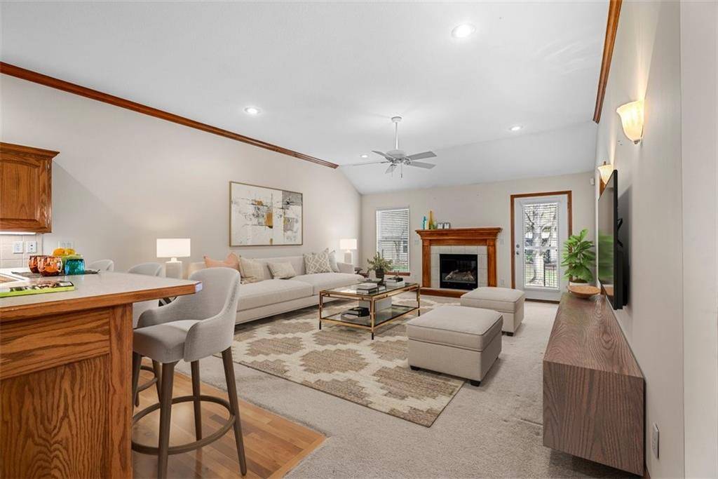 Lee's Summit, MO 64082,108 SW Robert Younger DR