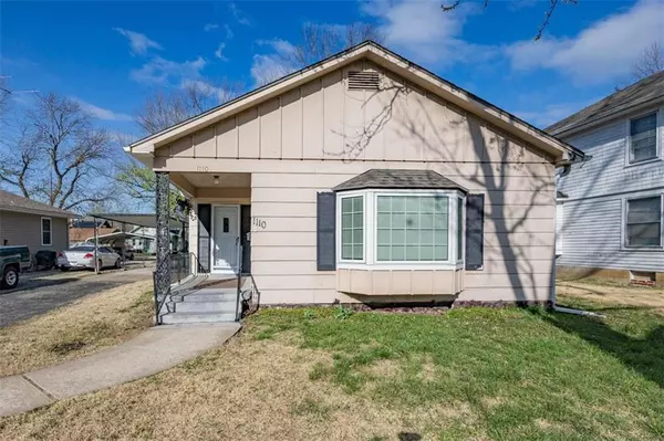 1110 S Hickory ST, Ottawa, KS 66067