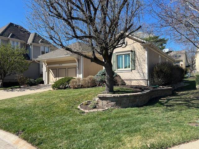 Overland Park, KS 66210,7874 W 118th PL