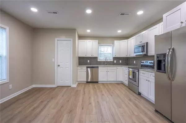 Pleasanton, KS 66075,301 E 12th ST