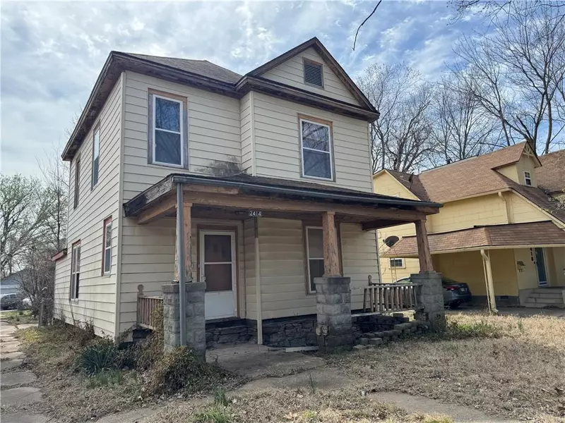 2414 Stevens AVE, Parsons, KS 67357