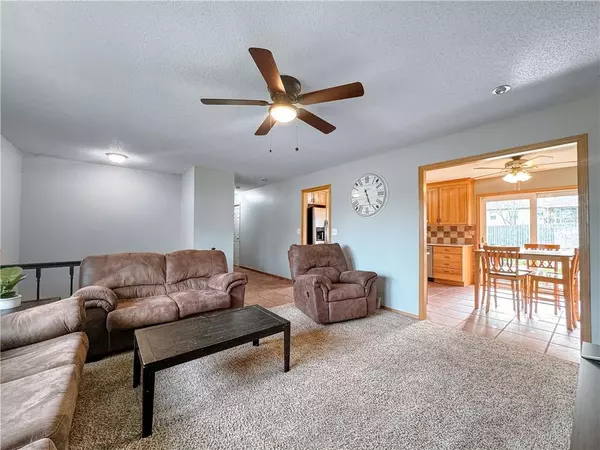 Raytown, MO 64133,7328 Harvard DR