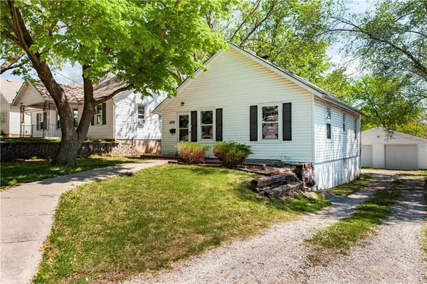 Independence, MO 64054,11309 E Peery ST