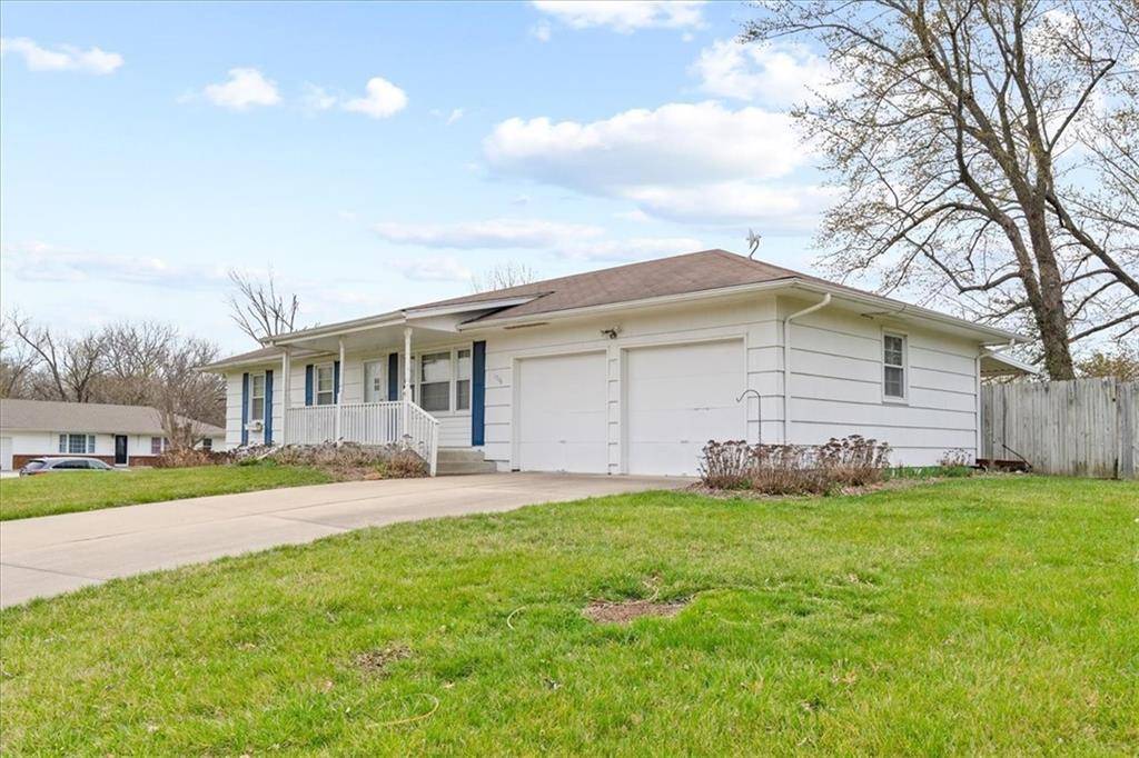 Pleasant Hill, MO 64080,1716 Lexington RD