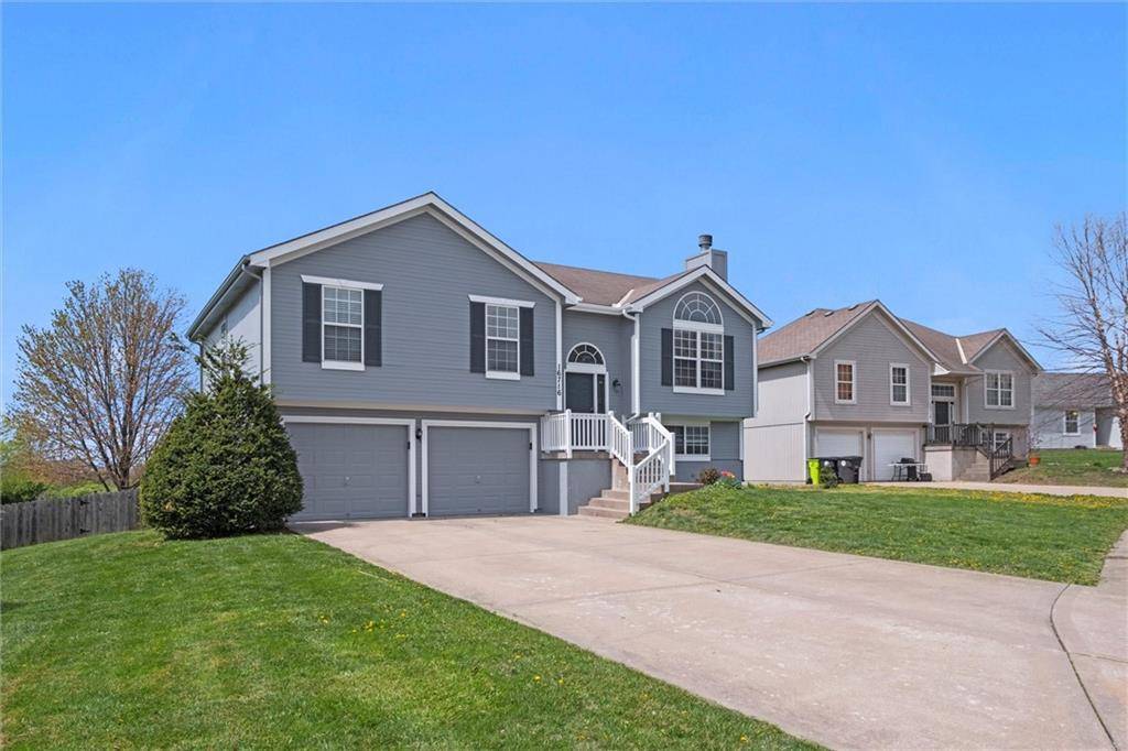 Belton, MO 64012,16716 Branson DR
