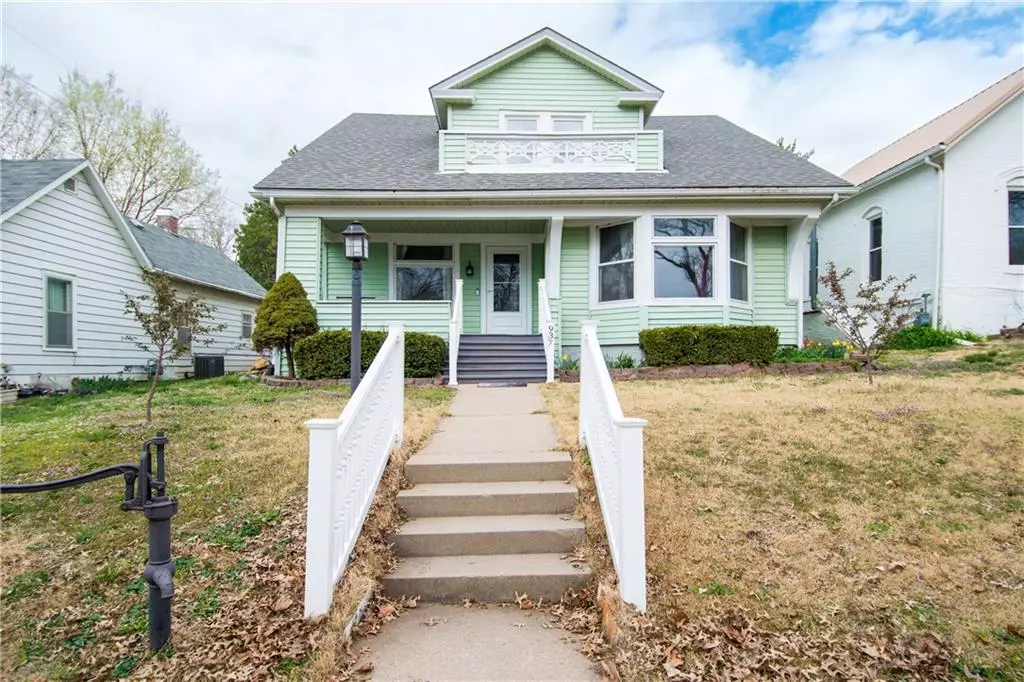 Atchison, KS 66002,937 Riley ST