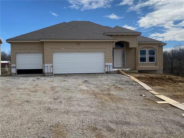 Liberty, MO 64068,1055 Fir LN