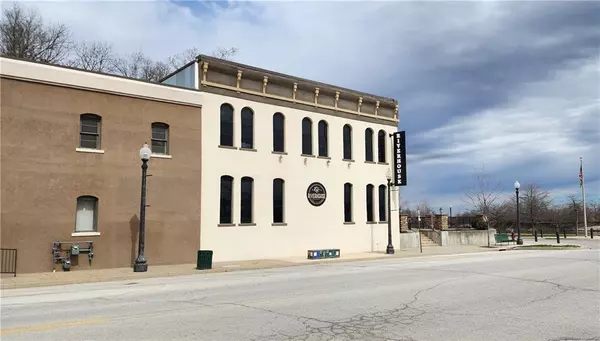 Atchison, KS 66002,101 Commercial ST