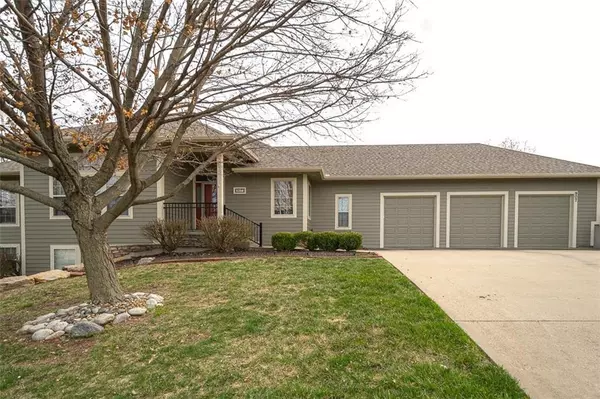 Baldwin City, KS 66006,907 Jasara CIR