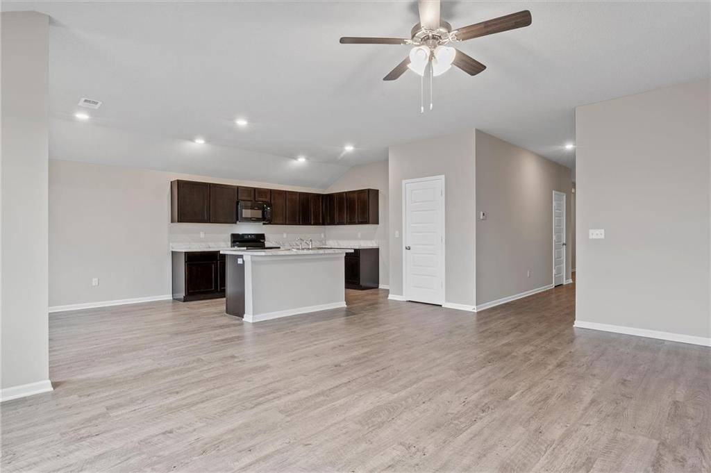 Gardner, KS 66030,600 W Lanesfield ST