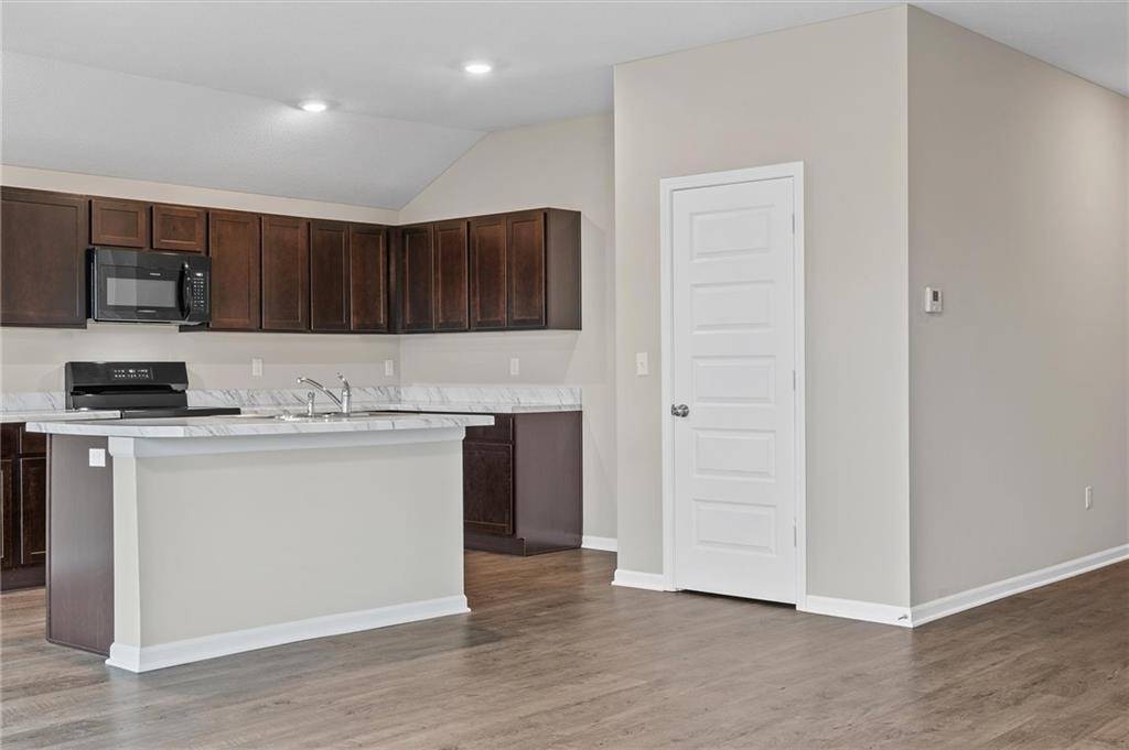 Gardner, KS 66030,600 W Lanesfield ST