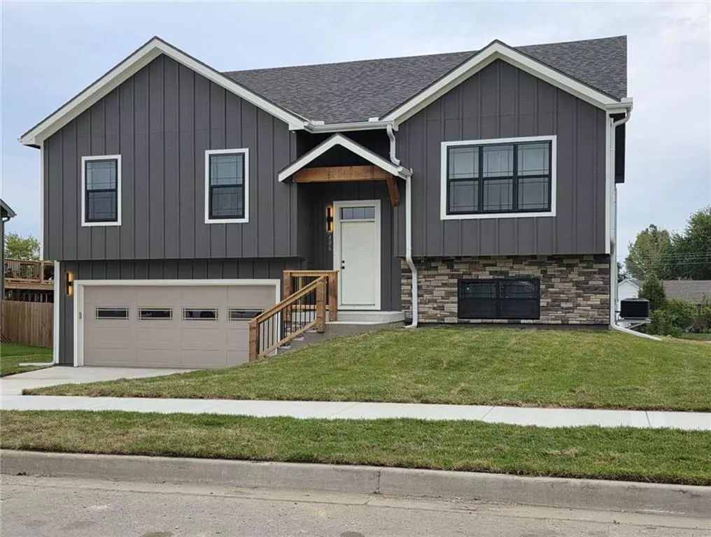 Cameron, MO 64429,406 Lykins LN