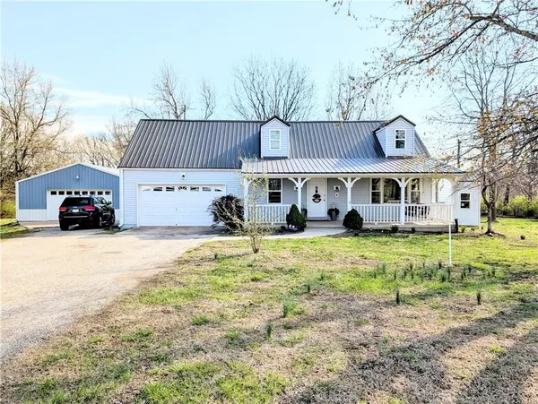 Centerview, MO 64019,1071 NW 375th RD