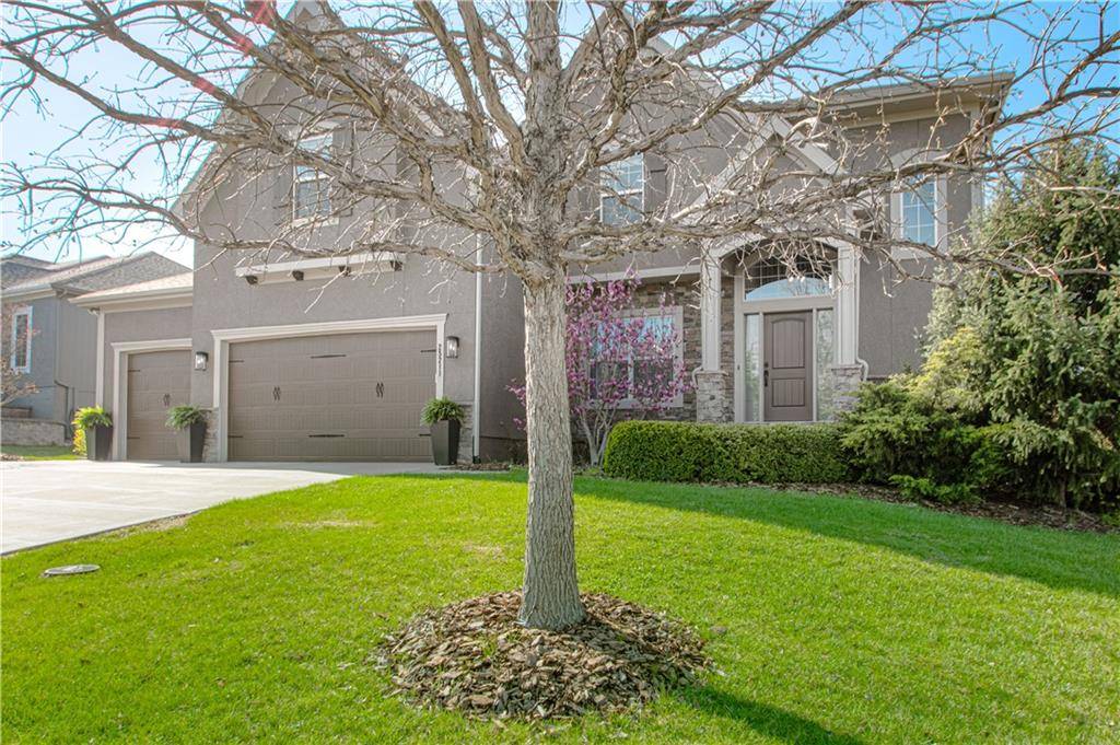 Lenexa, KS 66227,25211 W 98th ST