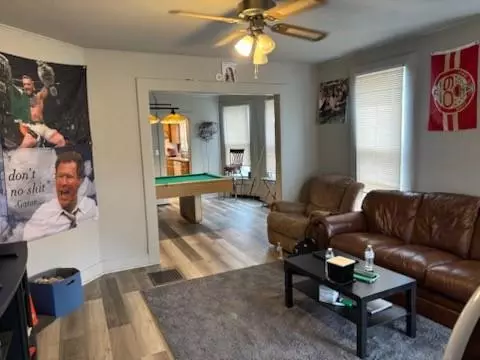 Pittsburg, KS 66762,105 N Walnut ST