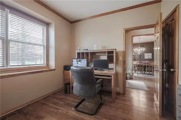 Olathe, KS 66061,30770 W 119th ST