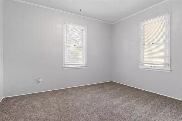 Raytown, MO 64133,5720 Maywood ST