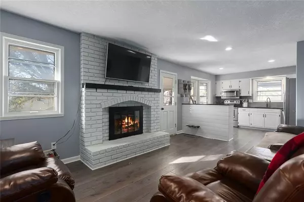 Kansas City, MO 64118,7220 N Park AVE