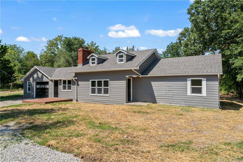 Kingsville, MO 64061,1551 NW 450th RD