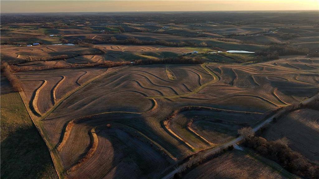 De Kalb, MO 64440,SW 14th RD