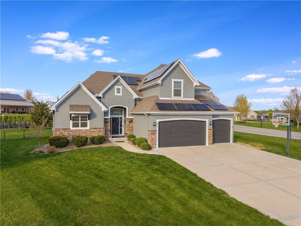 Weatherby Lake, MO 64152,7816 NW Roberts RD