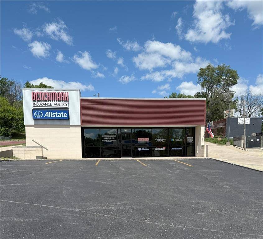St Joseph, MO 64501,1401 Frederick AVE