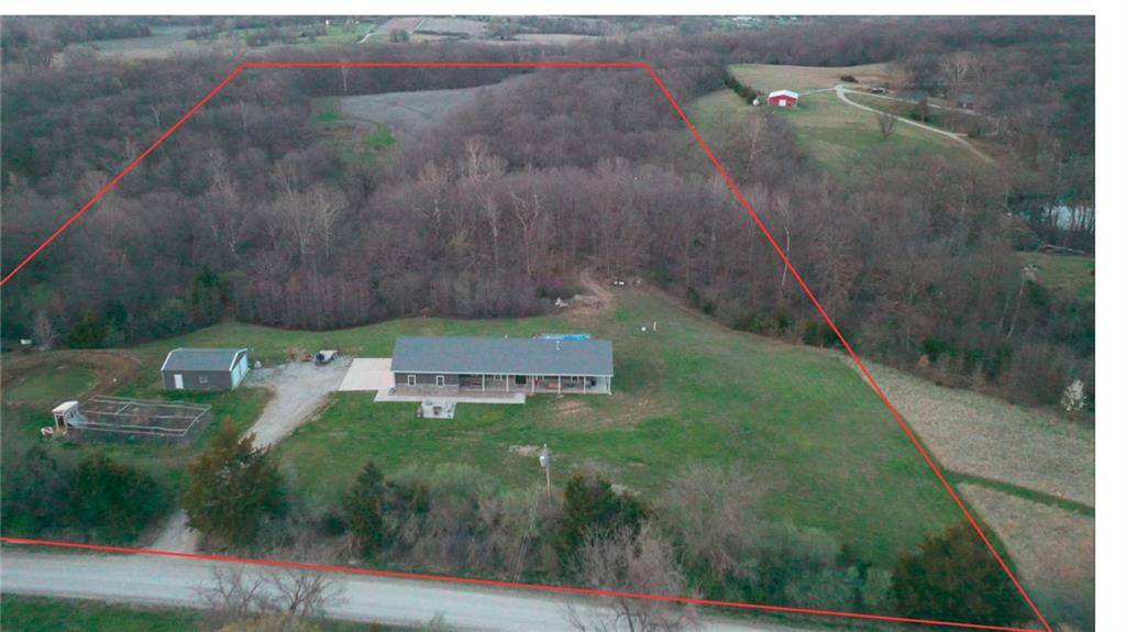 Holt, MO 64048,1712 SE 207th ST