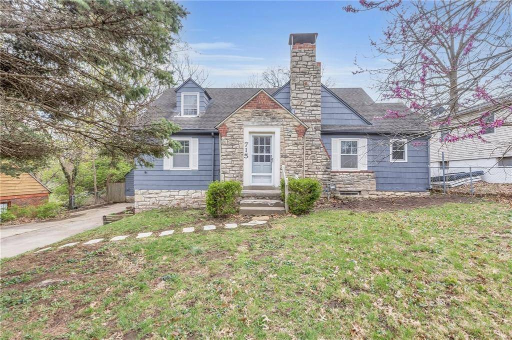 Independence, MO 64055,715 E Gudgell AVE