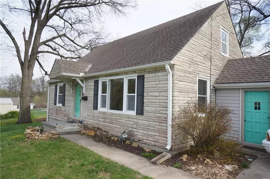 12401 E 51st ST #S, Independence, MO 64055