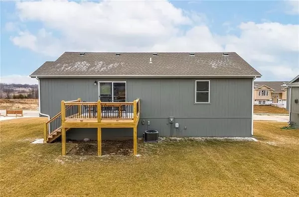Harrisonville, MO 64701,1916 Eagle DR