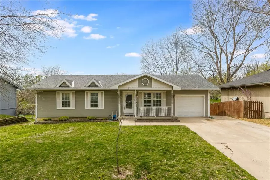 1402 Rose ST, Kearney, MO 64060