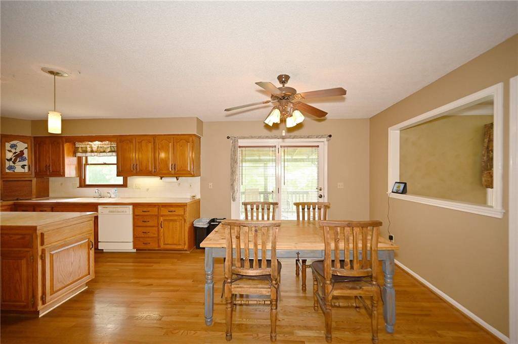 Kansas City, MO 64118,2406 NE 78th TER