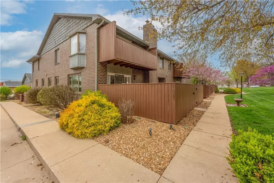 1621 W BROADWAY BLVD #15, Sedalia, MO 65301