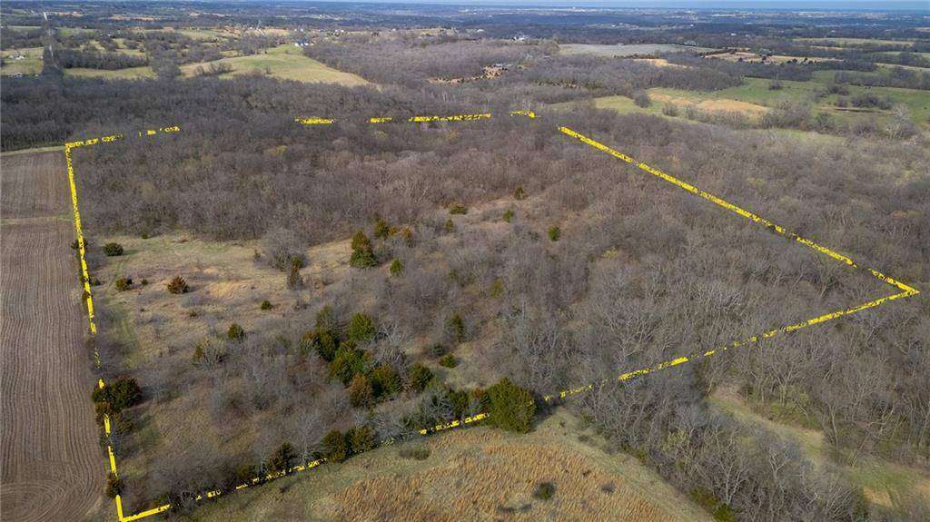 Lawson, MO 64062,33784 - 2 W 168th ST