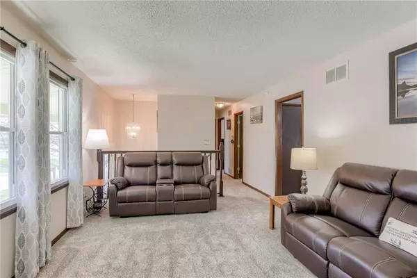 Smithville, MO 64089,100 Owens AVE