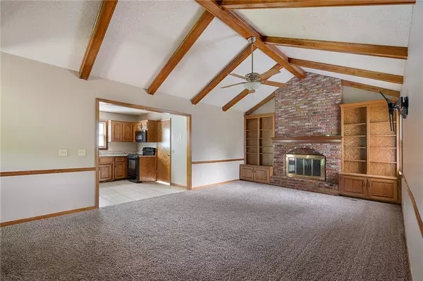 Kearney, MO 64060,1710 Regency DR