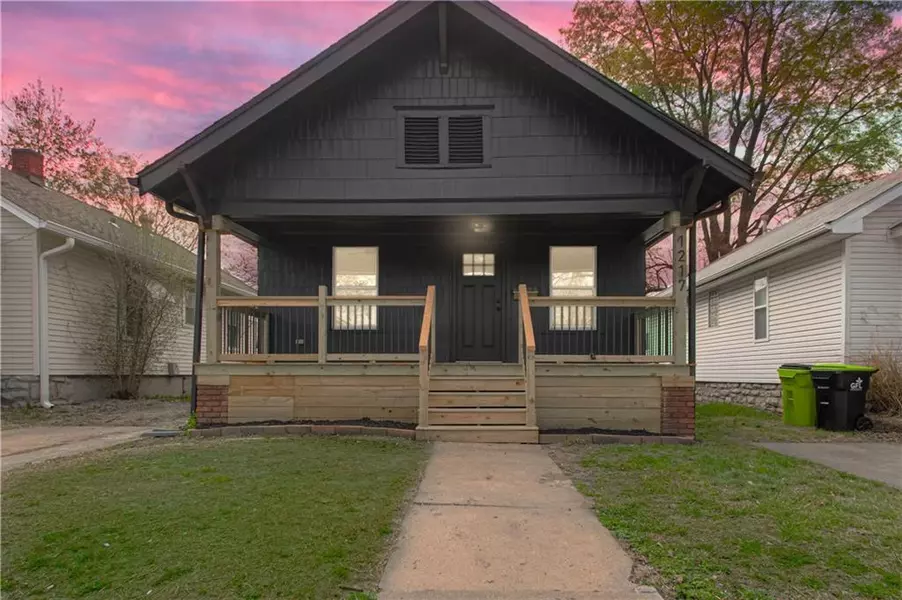 1217 E 22nd AVE, Kansas City, MO 64116