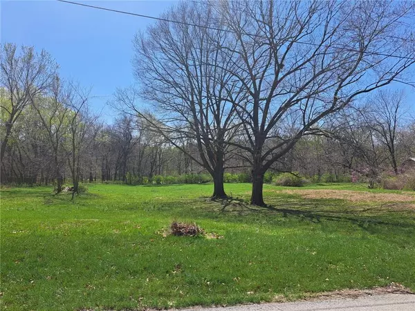 3707 NE 56th TER, Gladstone, MO 64119