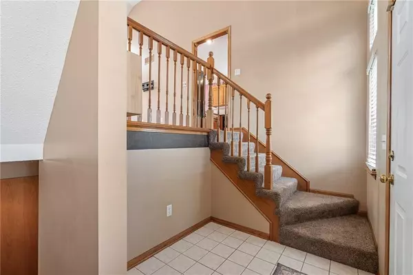 Pleasant Hill, MO 64080,1002 Hillcrest ST