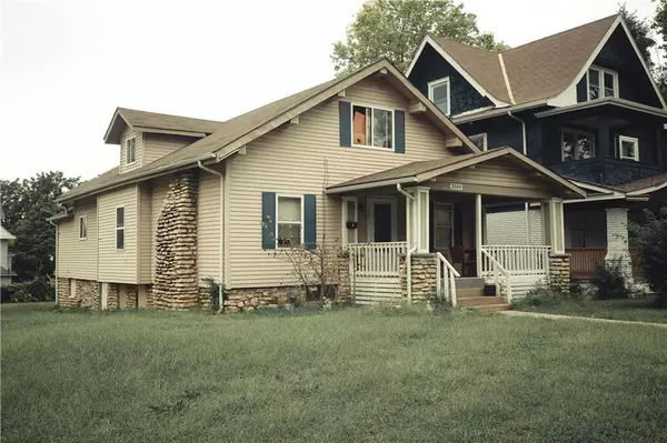 3344 S Benton AVE, Kansas City, MO 64128