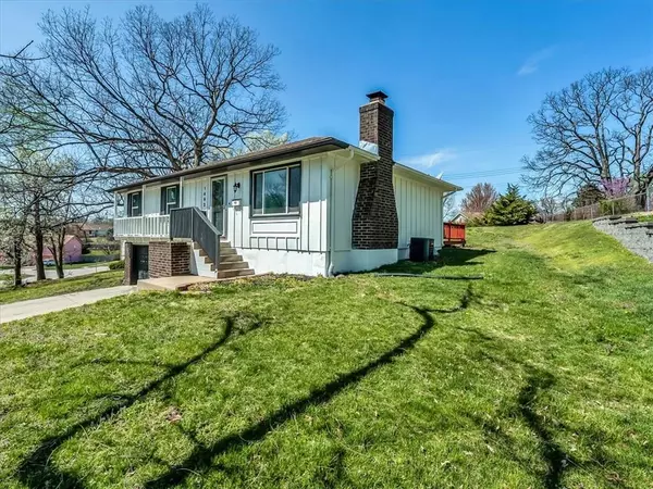 Independence, MO 64055,4162 S Bryant DR
