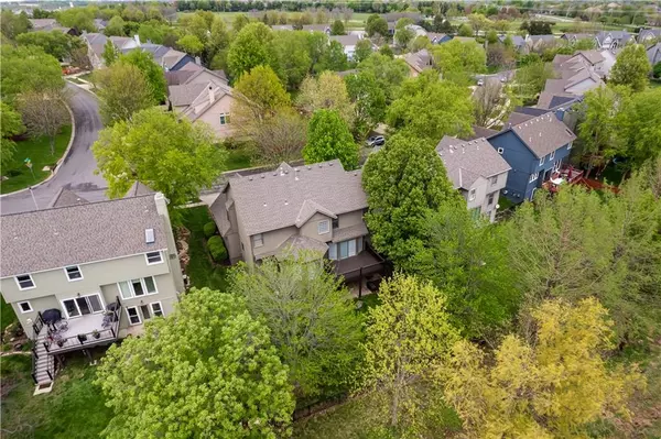 Lenexa, KS 66220,21631 W 98th ST