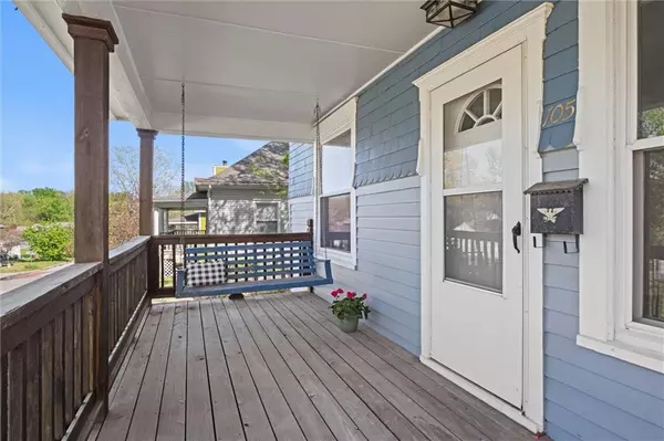 Paola, KS 66071,105 E Ottawa ST