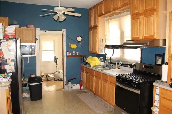705 E 6th ST, Trenton, MO 64683