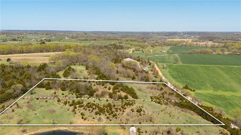 Lawrence, KS 66044,8.24 Acres Republic RD