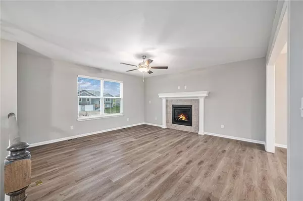 Belton, MO 64012,706 Summer Dawn CIR