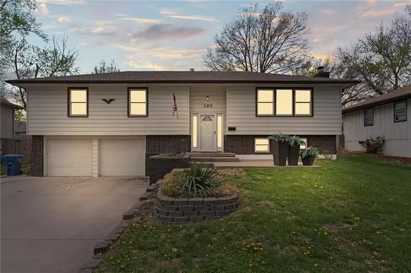 120 S Ellison WAY,  Independence,  MO 64050