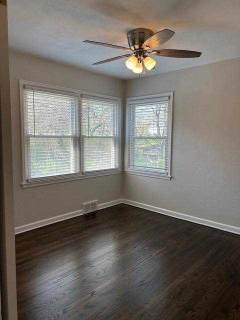 Oakview, MO 64118,701 NE Shady Lane DR